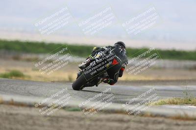 media/May-03-2025-CRA (Sat) [[22b18d099a]]/Races/Race 2/